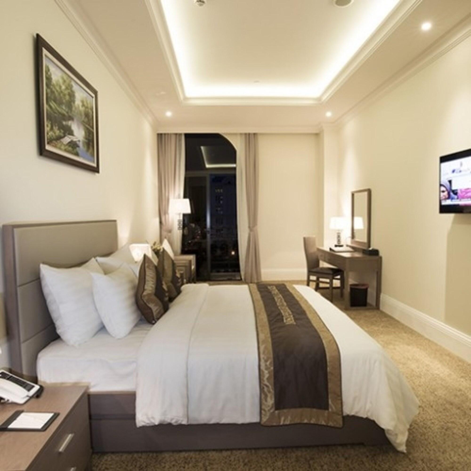 Merperle Crystal Palace Ho Chi Minh City Exterior photo