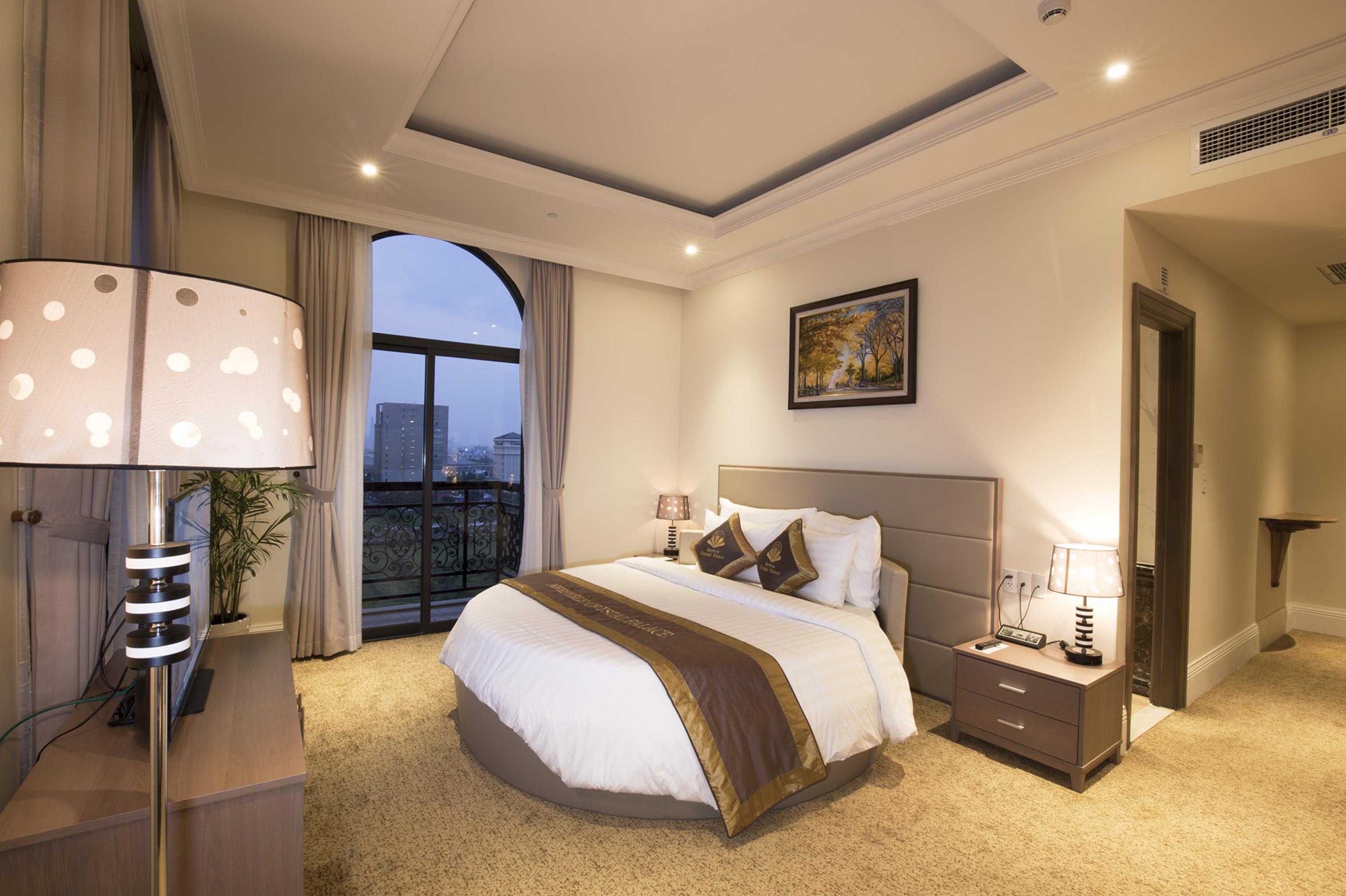 Merperle Crystal Palace Ho Chi Minh City Exterior photo