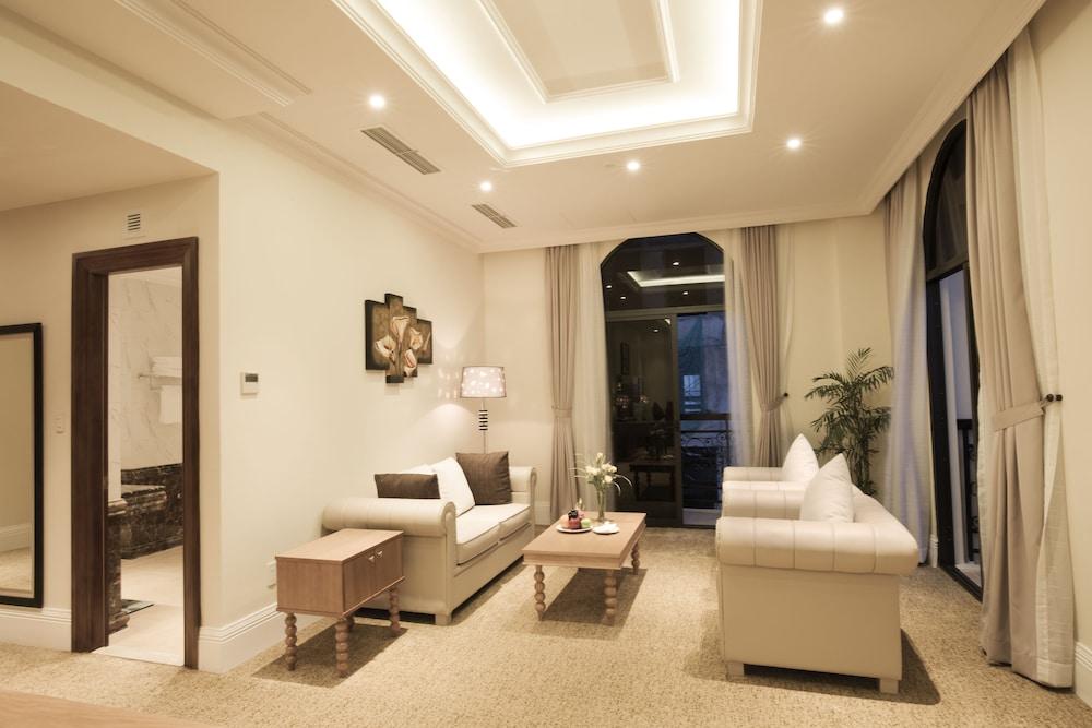 Merperle Crystal Palace Ho Chi Minh City Exterior photo
